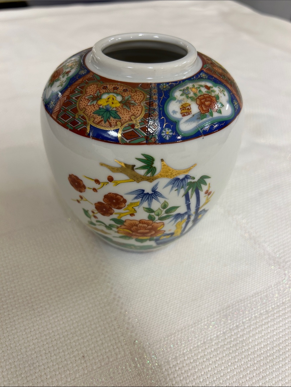 Miyako Imari Ware porcelain ginger jar missing lid image 2